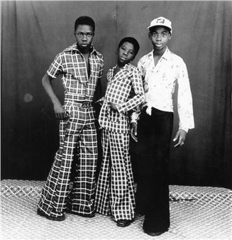 Malick Sidibé - Throckmorton Fine Art