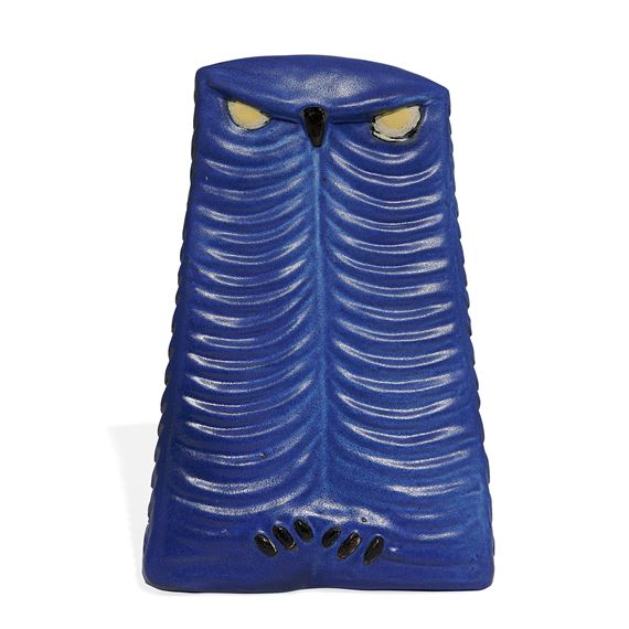 Unusual earthenware hanging tile in the form of an owl - Douglas Ferguson