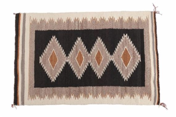 Navajo Eye Dazzler Crownpoint rug - Mae Benally
