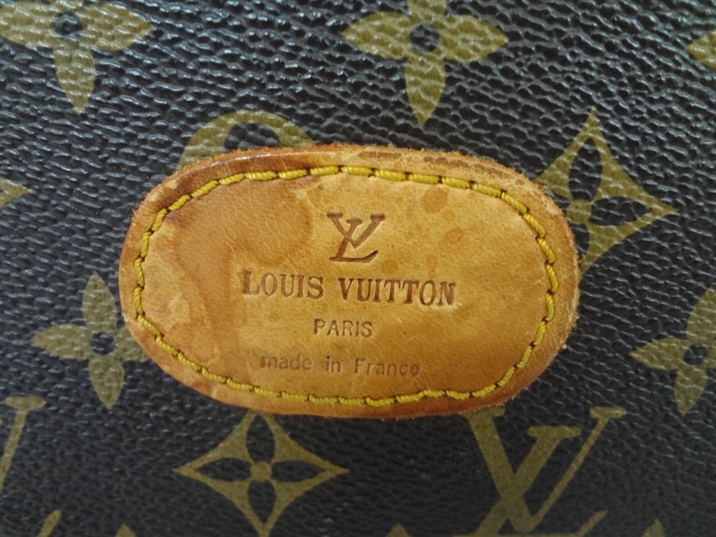 Louis Vuitton Monogram Document Holder 308505