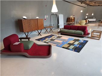 Exhibition of Vintage Furniture Designs Highlights Timeless Value