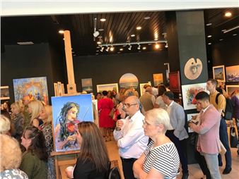 National Artist Stuns Estonian Art Lovers [Photo]