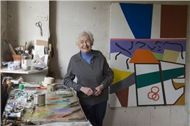 An American in Paris: How Painter Shirley Jaffe Mastered the Secret of Hard-Edge Vitality