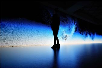 Maxim Zhestkov Presents His First Solo Show Waves with WI Immersive at FLANNELS LONDON