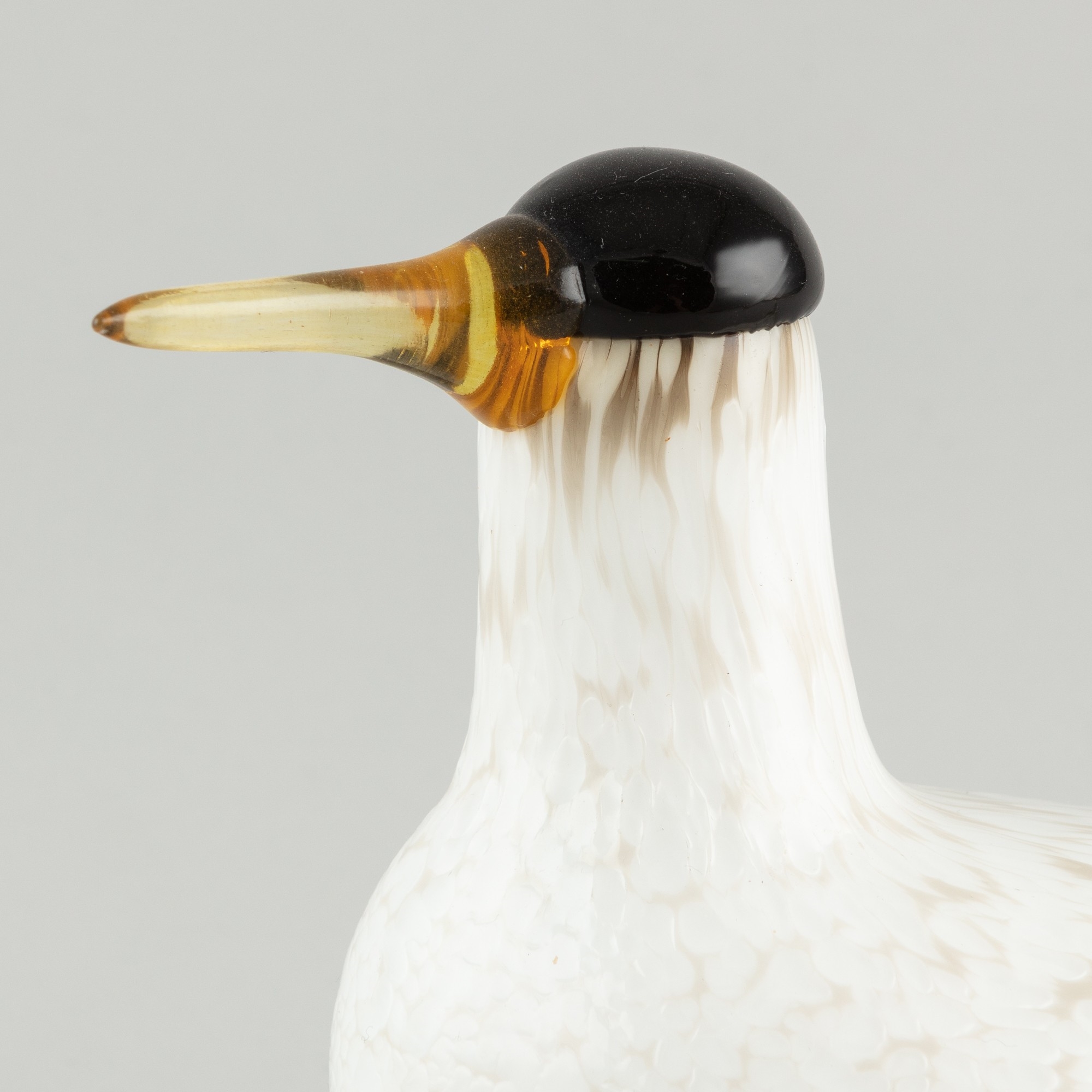 Artwork by Oiva Toikka, bird, Made of glass