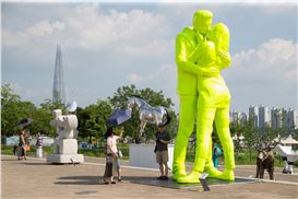 Sculpture Show Opens on Ttukseom Hangang Park