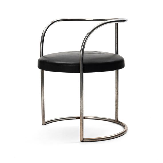 A tubular chair - Erik Lund