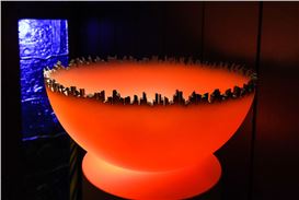 Exhibition of Highlights from the Rose Family Glass Collection Opens at OKCMOA