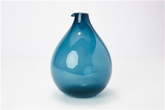 Large 'Blomkulla' jug, - Kjell Blomberg