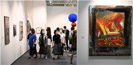 [Feature] ‘Frieze Storm’ Shakes up Korean Art Market