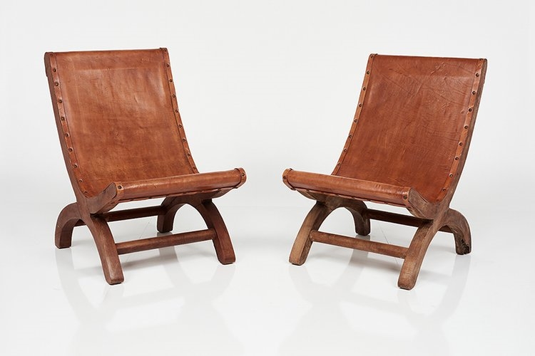 Clara Porset | Pair of Butaque chairs | MutualArt