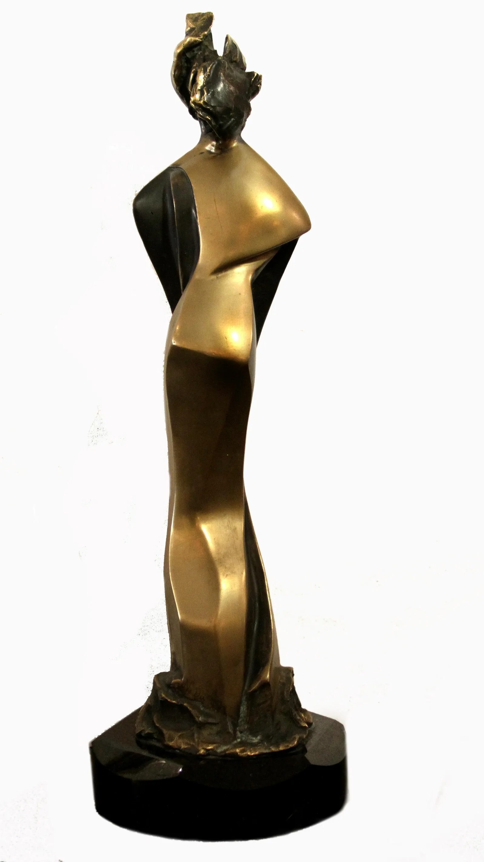 Artwork by Nicole Durand, Lovers, Made of bronze sculpture and marble base