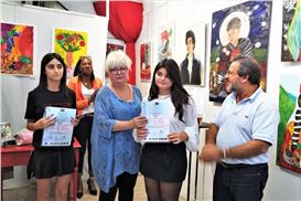 Young Artists Stun Parisian Art Lovers [Photo/Video]