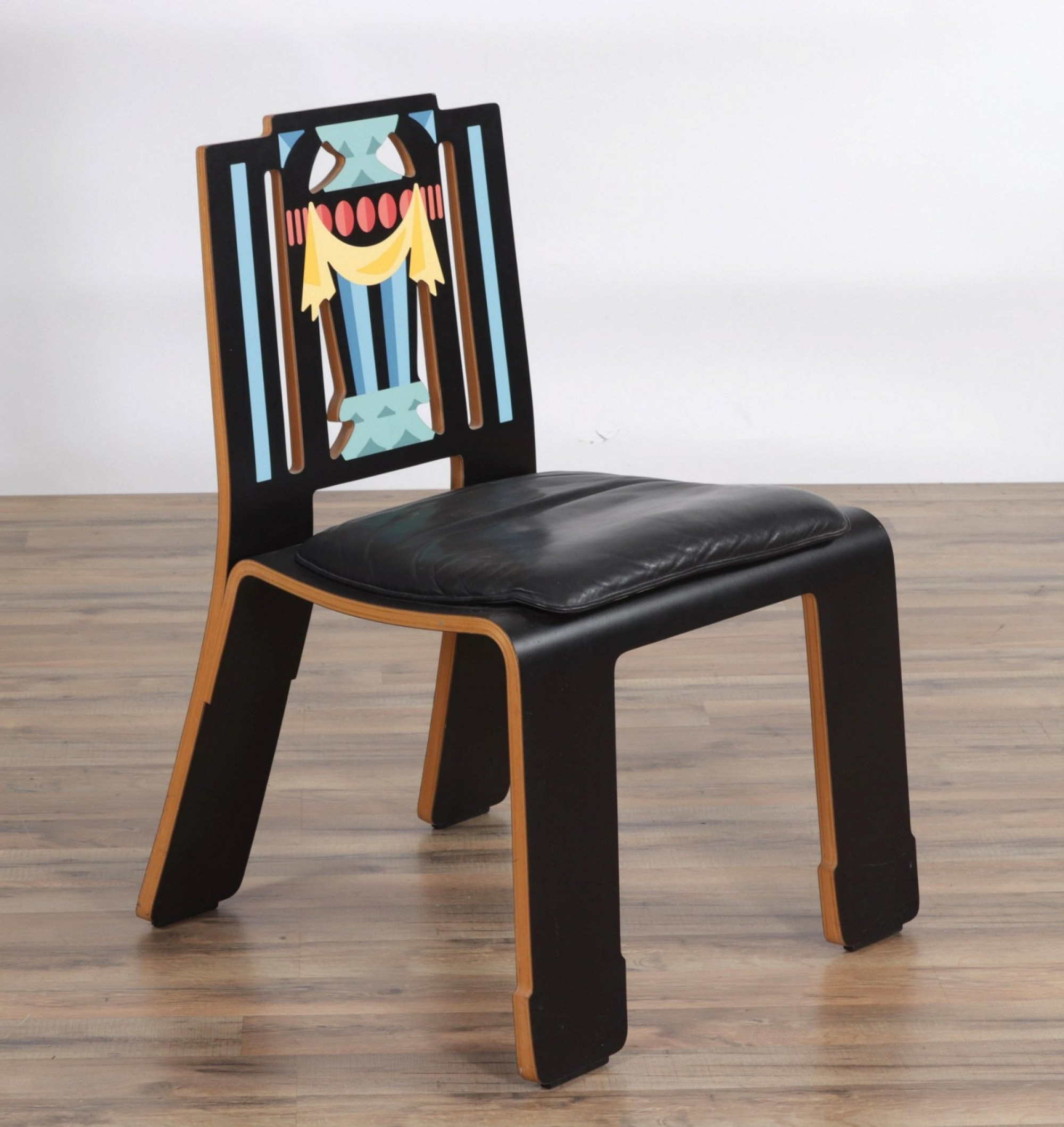 Robert Venturi Knoll Sheraton Chair (1984) MutualArt