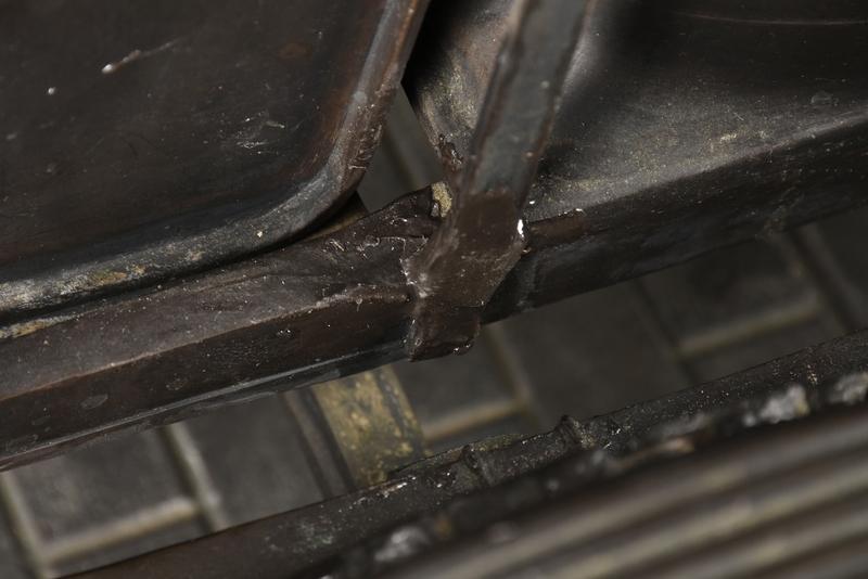 Artwork by Carl Hungness, Ralph DePalma's 1912 Indianapolis 500 Defeat, Made of patinated bronze