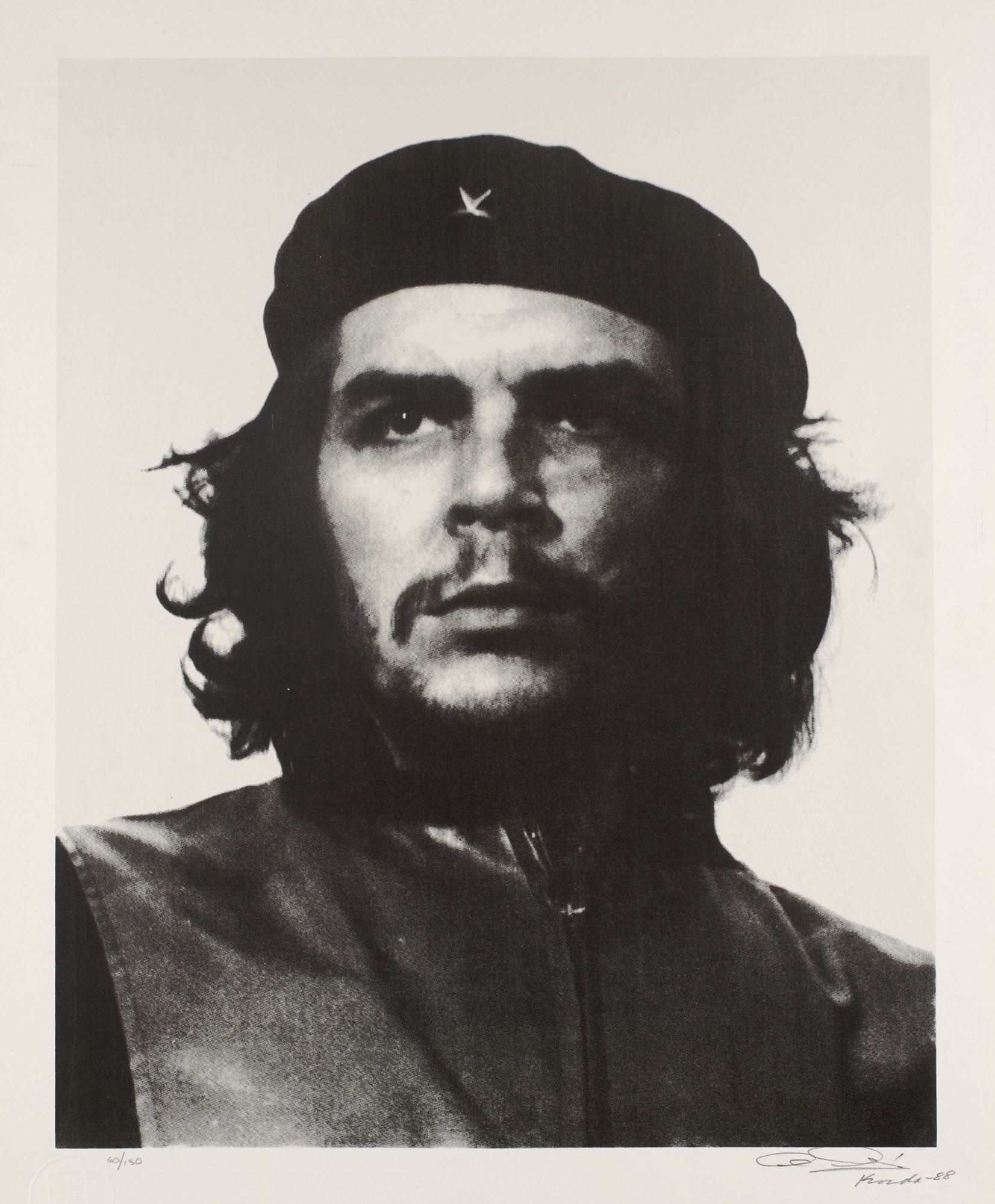 Alberto Korda | Che Guevara reading (1960) | MutualArt