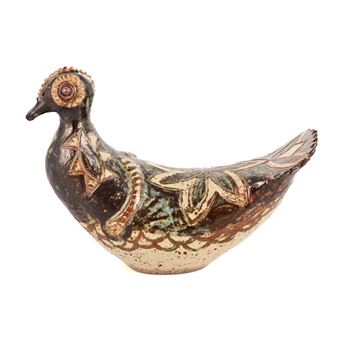 Zoomorphic Pottery Bird - Euriel Damane