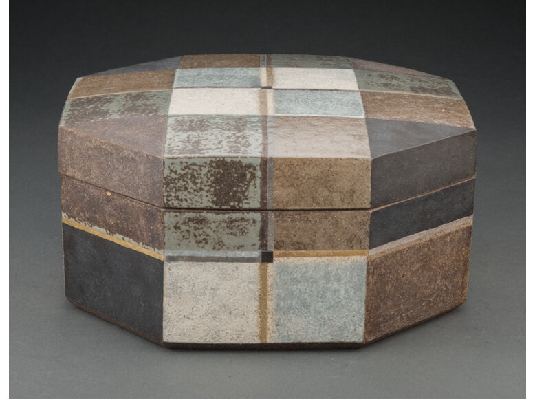 Artwork by Isamu Shiina, Covered Box, Made of Glazed stoneware