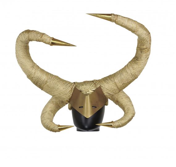 CHARLIE LE MINDU Automne-hiver , collection Gold Sabah
Untitled by Charlie le Mindu, 2013