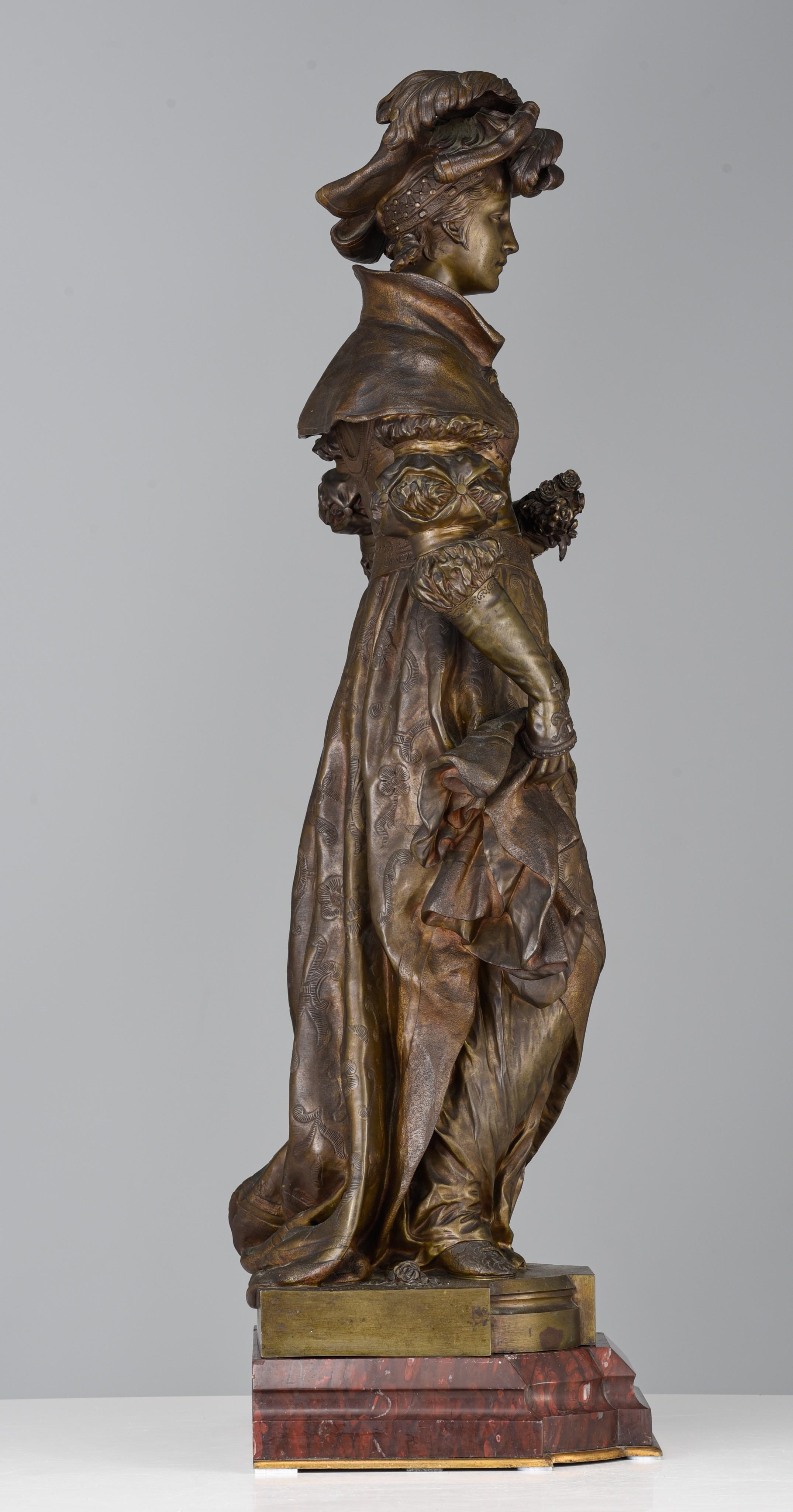 Artwork by Cesar Ceribelli, lady with roses, Made of patinated bronze