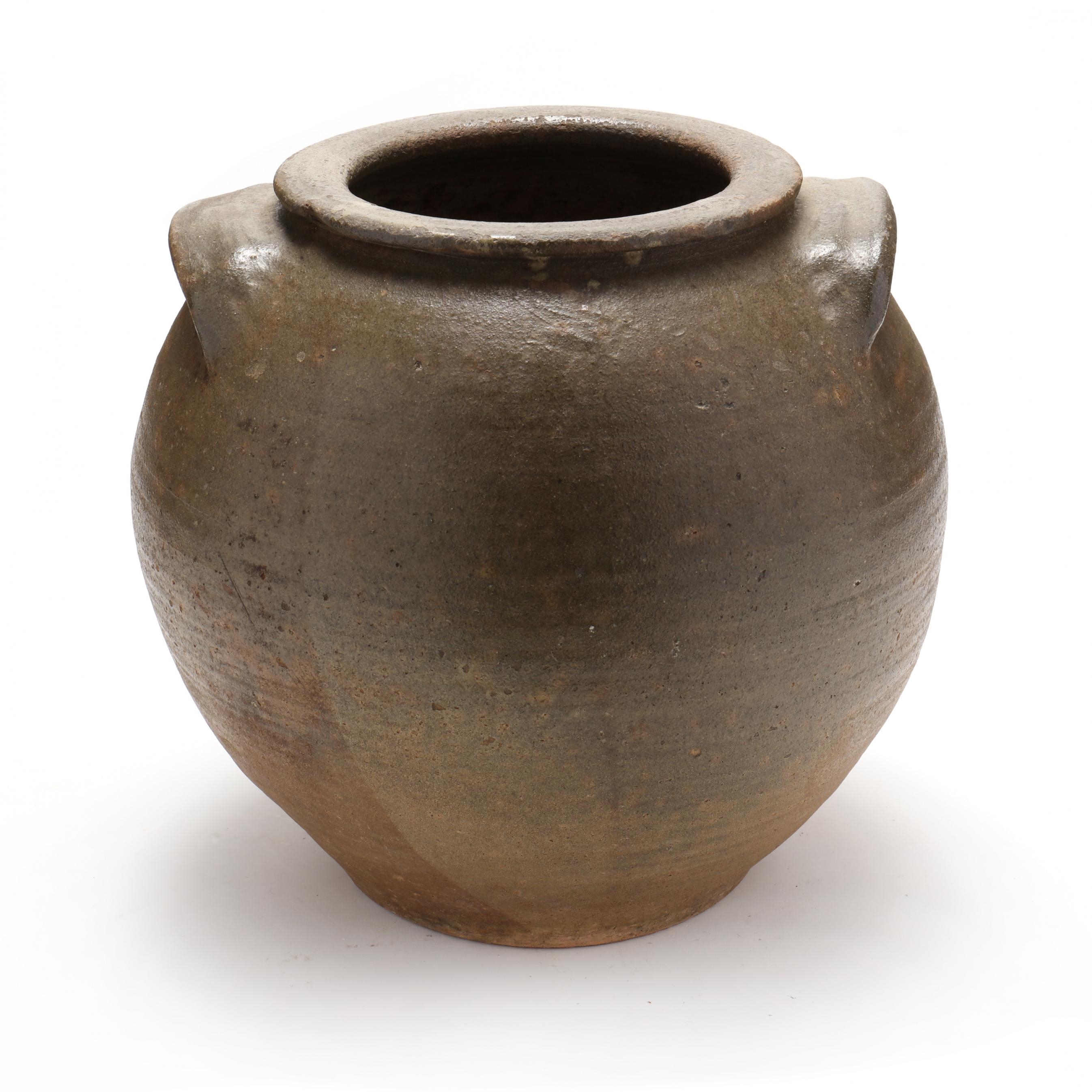 Artwork by Daniel Seagle, Storage Jar, Made of glazed stoneware