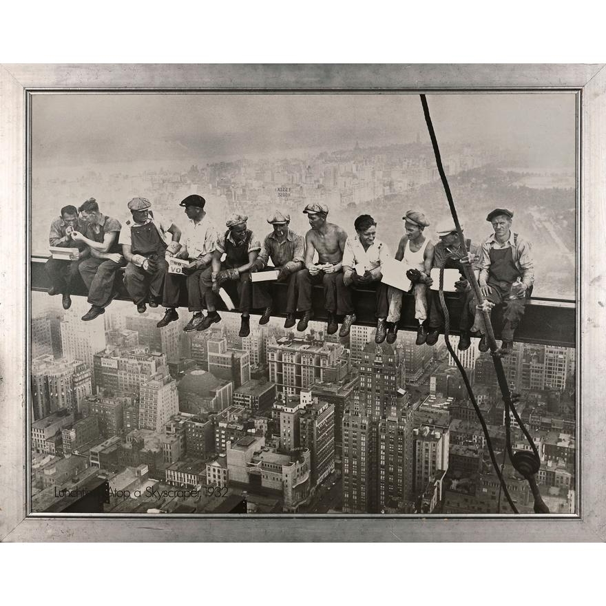 Charles Clyde Ebbets Lunchtime Atop a Skyscraper (1932) MutualArt