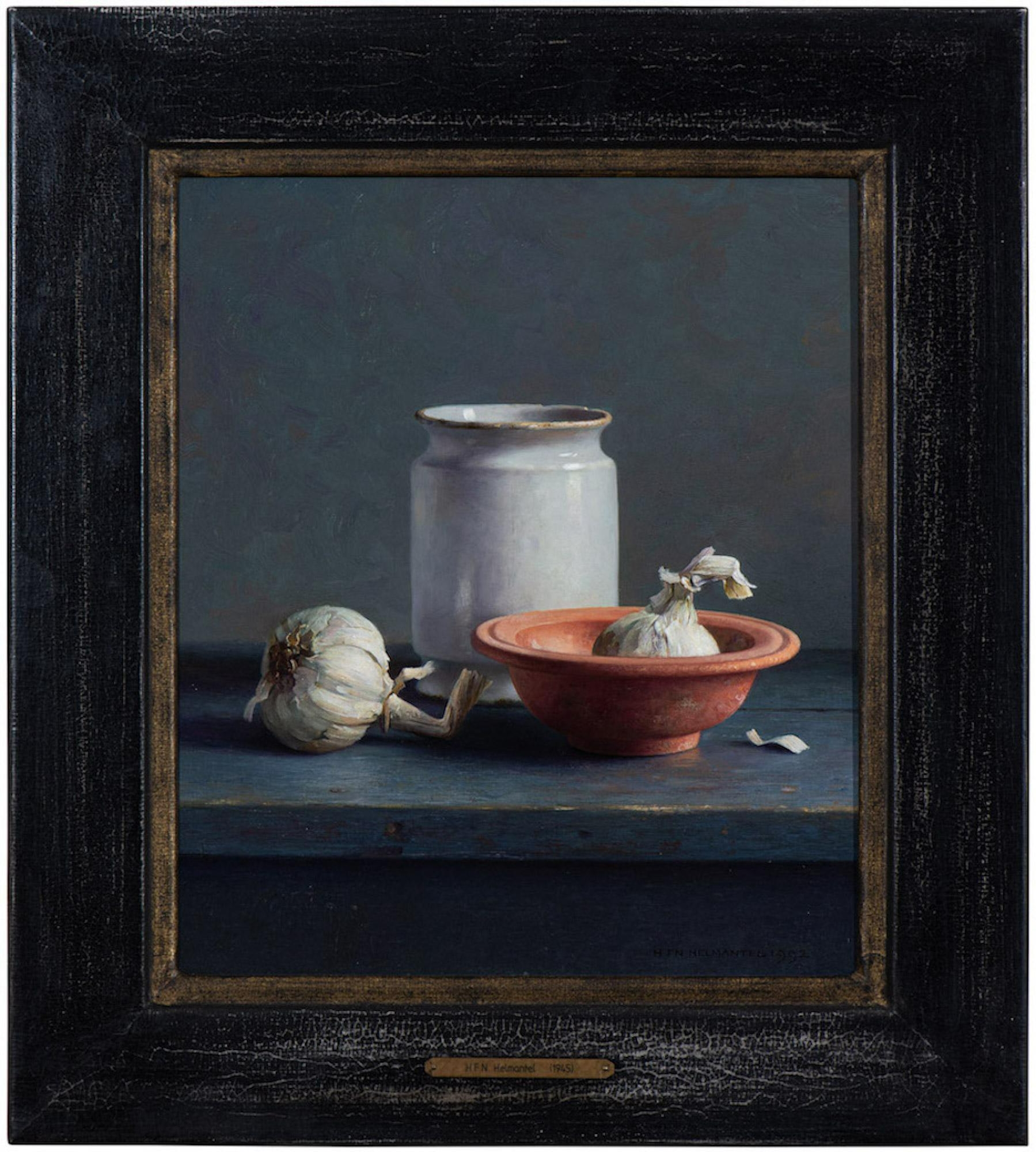 Still life with garlic and apothecary jar by Henk Helmantel, 1992