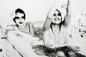 Bubbly, Paris - Ellen von Unwerth