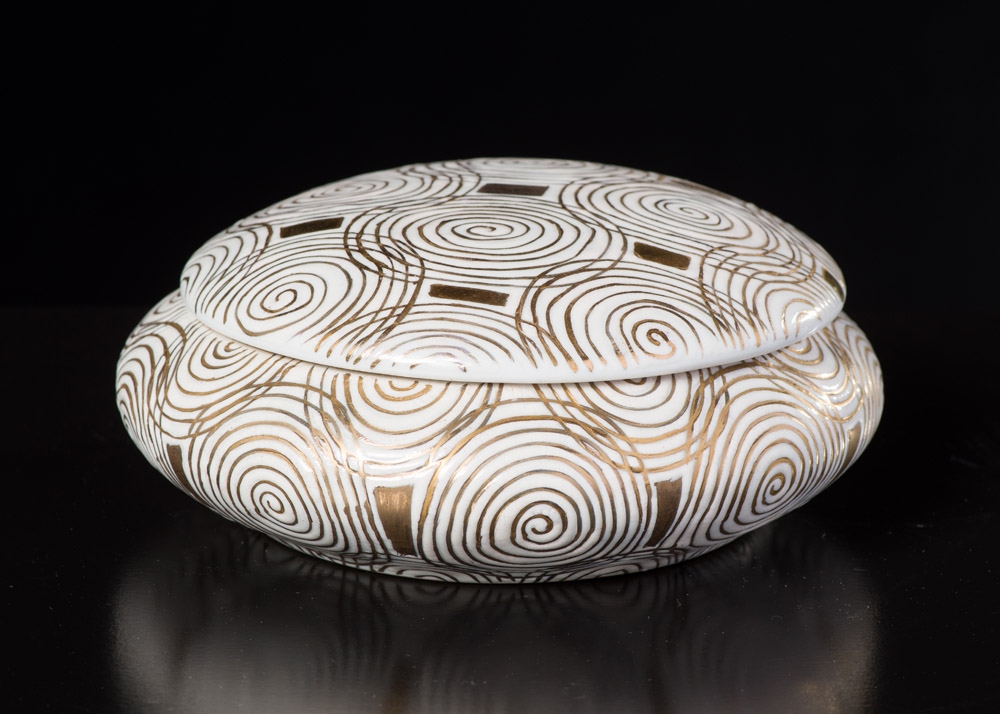 Jay Spectre Round Lidded Box for Silvestri (1991) MutualArt