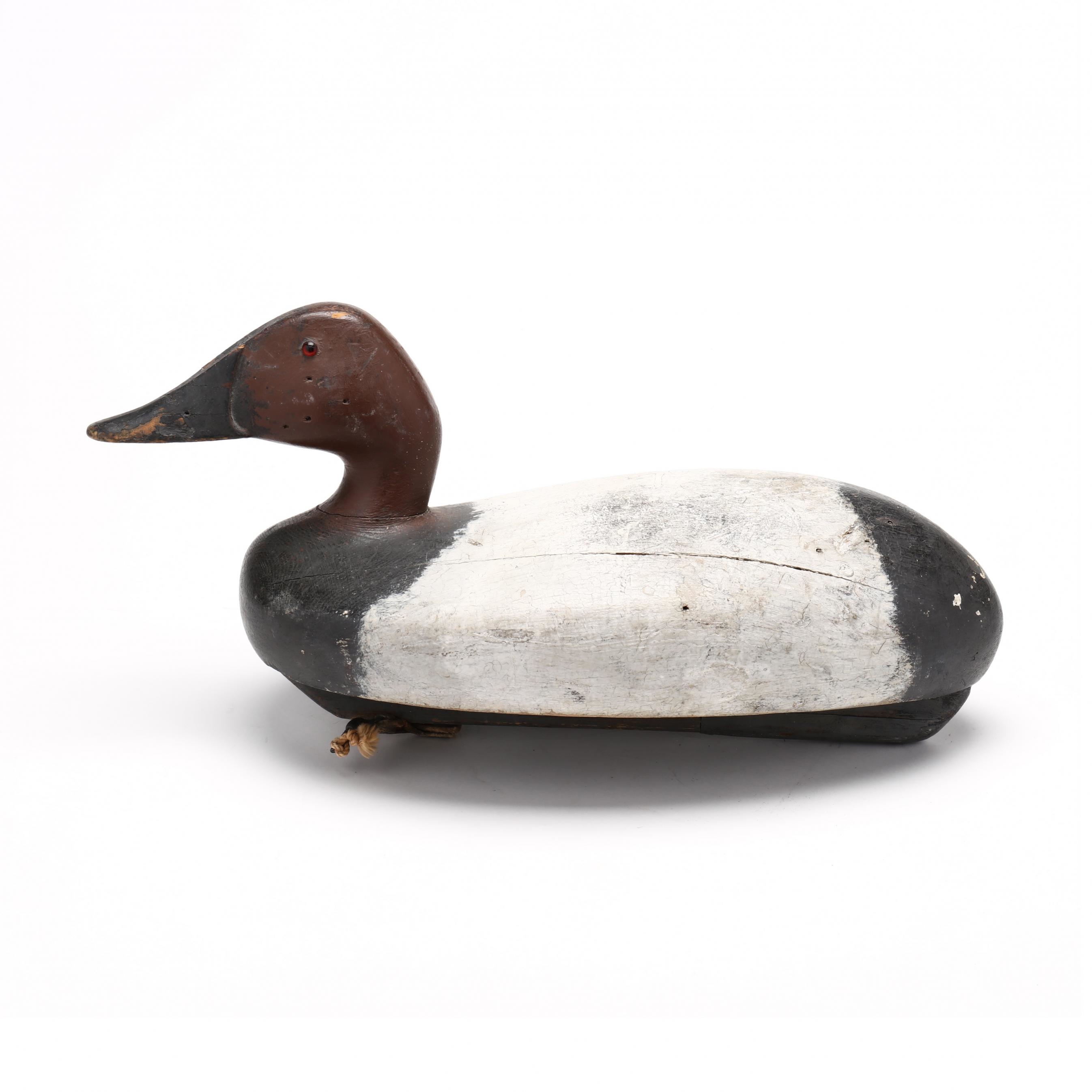 Artwork by Danny Scriven, Canvasback, Made of carved and painted wood