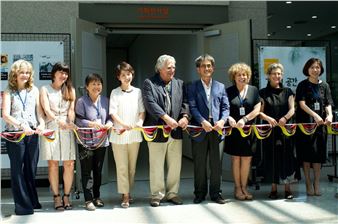 Artnauts Founder George Rivera Reflects on 25 Years of Art and Activism