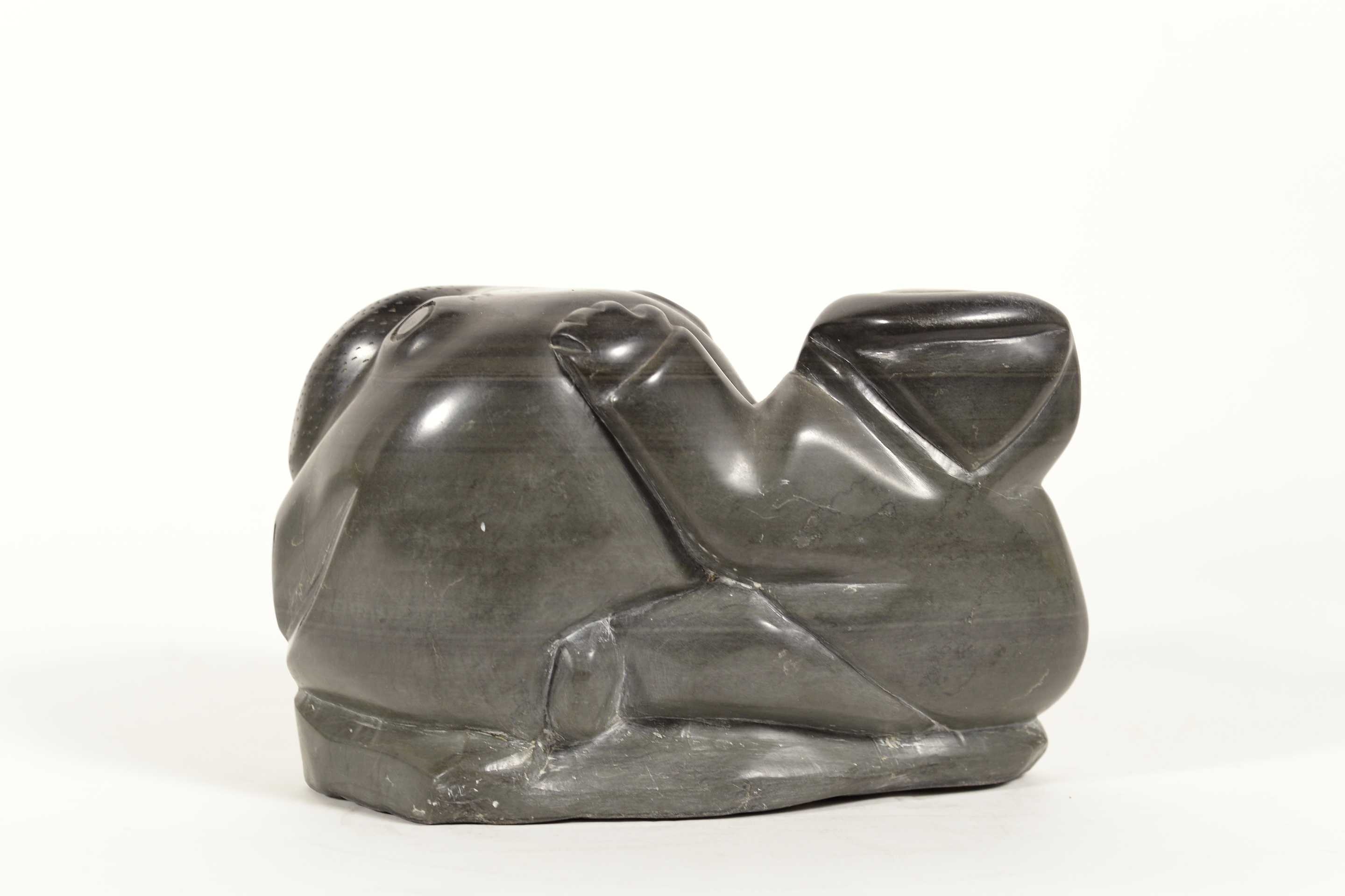 Shoona Aragutak | Inuit et morse | MutualArt