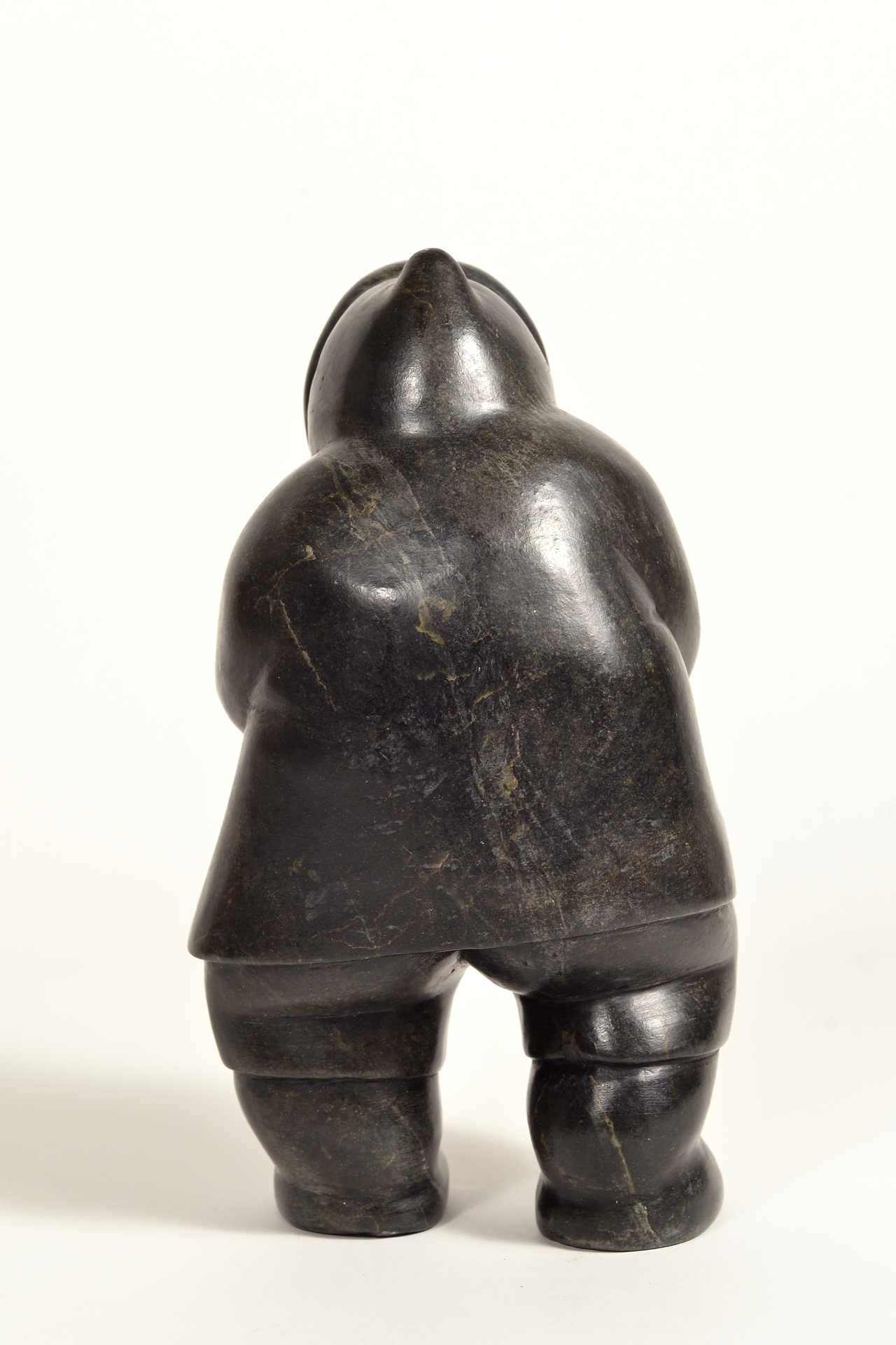 Artwork by Conlucy Nayoumealook, Pècheur avec sa prise, Made of Stone