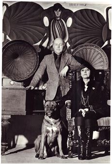 Bella Akhmadulina and Boris Messerer in the artist's studio - Yuri Korolev