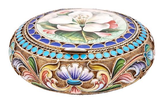 Diameter 2 1/8 inches (5.4 cm).