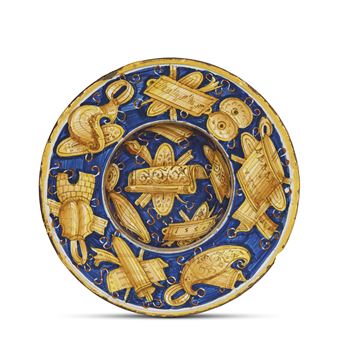 A PLATE (TONDINO), PESARO OR CASTELDURANE, 1550 - Molaroni Pesaro