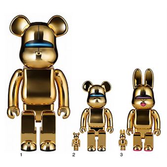 Hajime Sorayama | 1. BE@RBRICK SORAYAMA ROBOT GOLD 1000％／2