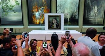 Henning Von Gierke: Der Stehte Wandel - Heitsch Galerie