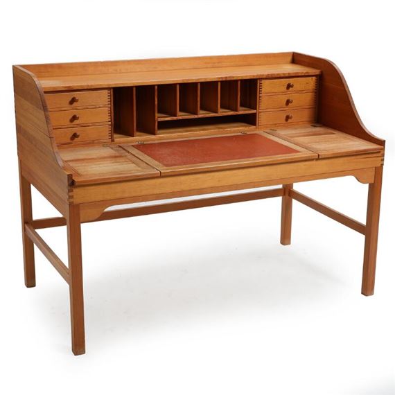 A writing desk by Andreas Hansen, Designed 1979