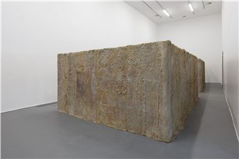 Dora Budor: Incontinent - Galleria d'Arte Moderna e Contemporanea (GAMeC)