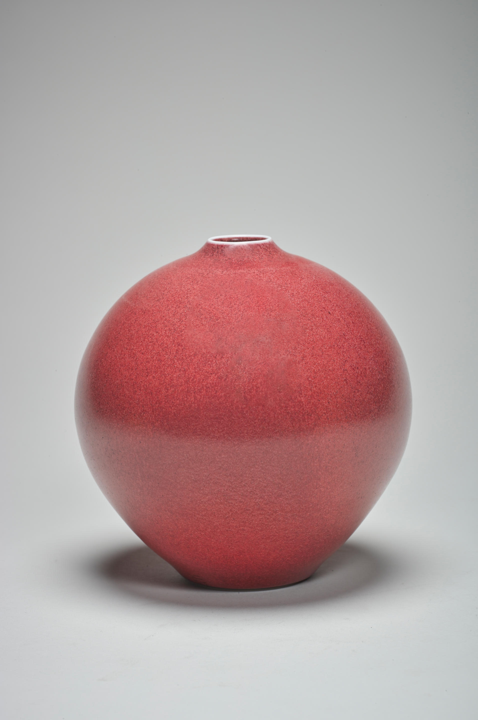 Robert Deblander Vase boule (1985) MutualArt