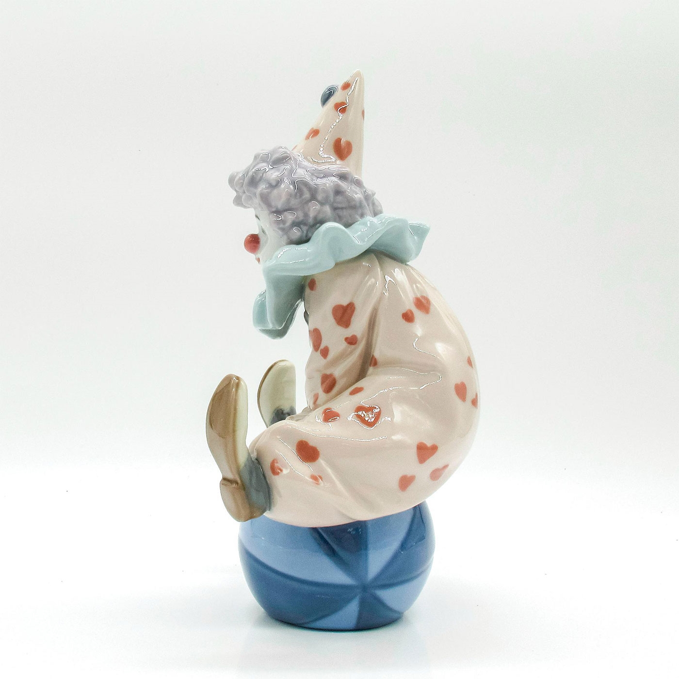 Antonio Ramos Having A Ball 1005813 Lladro Porcelain Figurine