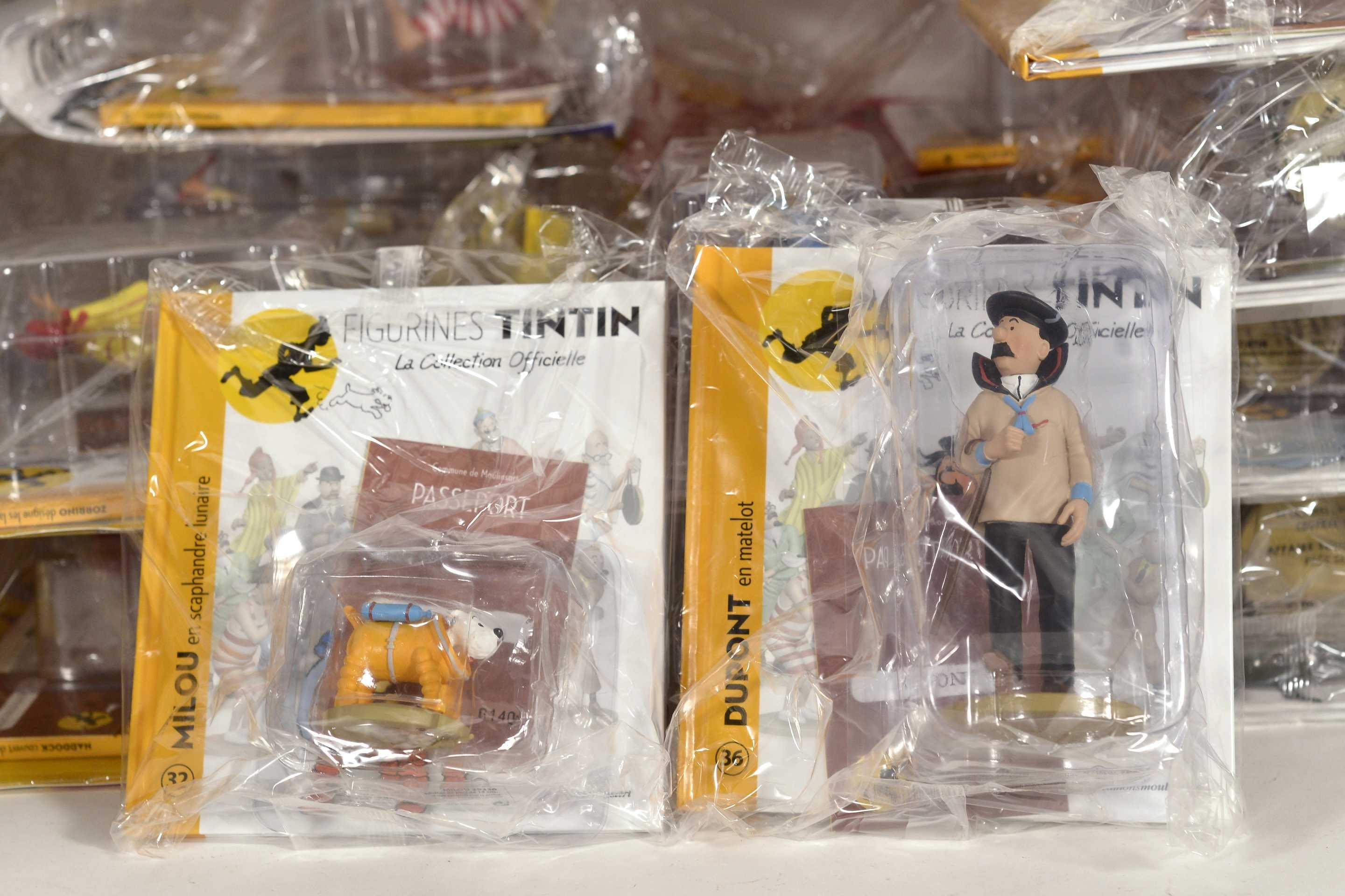 Hergé - Séries complètes de 9 figurines Tintin Comics Spain