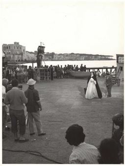 Anna Magnani sur le tournage de « Suor Letizia » (Sœur Letizia) - Augusto Di Giovanni