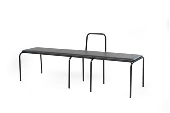 Banc dit "Long Bench" by Rei Kawakubo