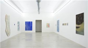 Camera Tripla - LABS Contemporary Art