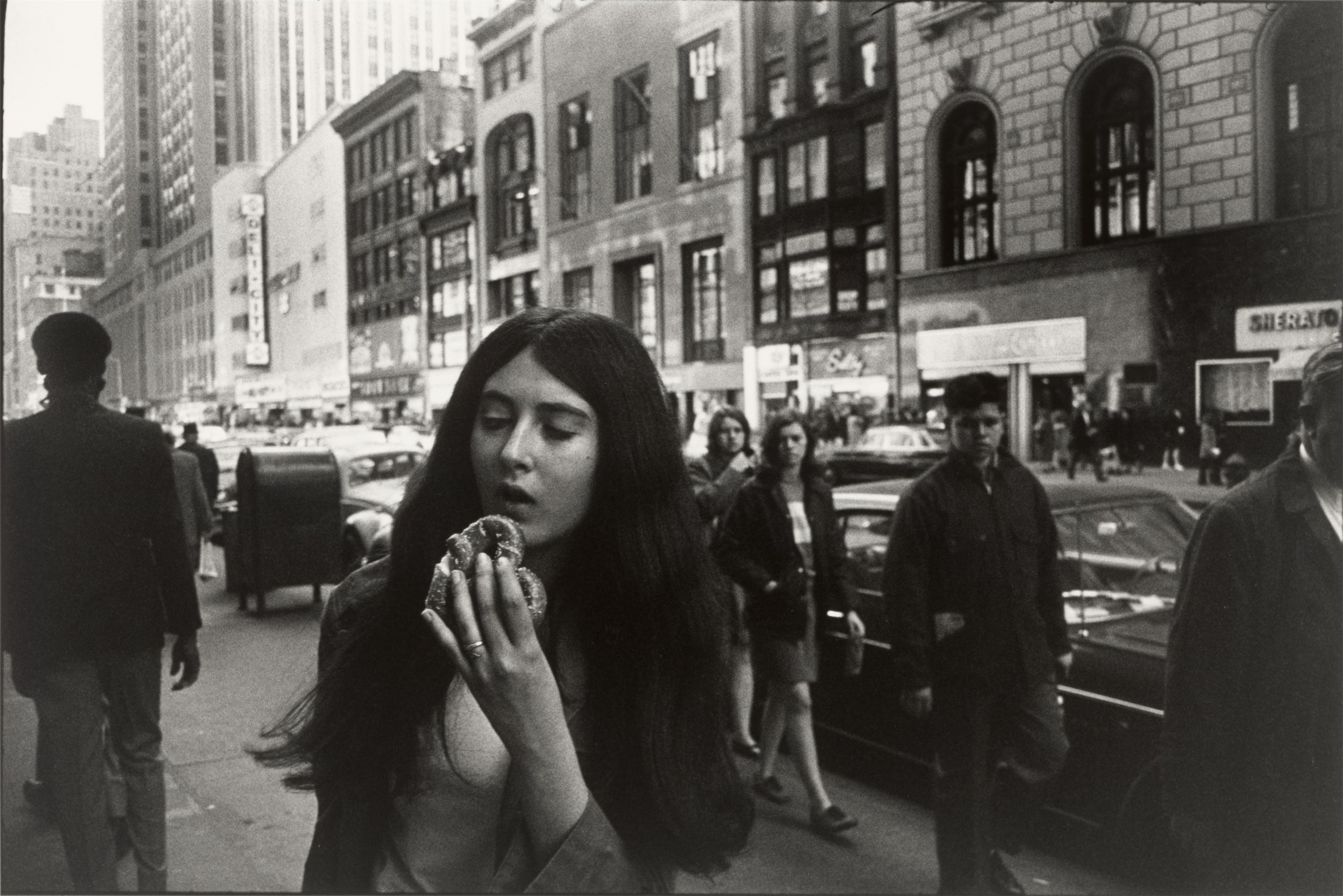 New York, from the series "Women are Beautiful”, 1960–1975. by Garry Winogrand, 1960–1975
