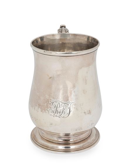 A George II sterling silver mug - Francis Crump