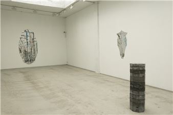 Leen Van Tichelen: Fundamentals - Kusseneers Gallery