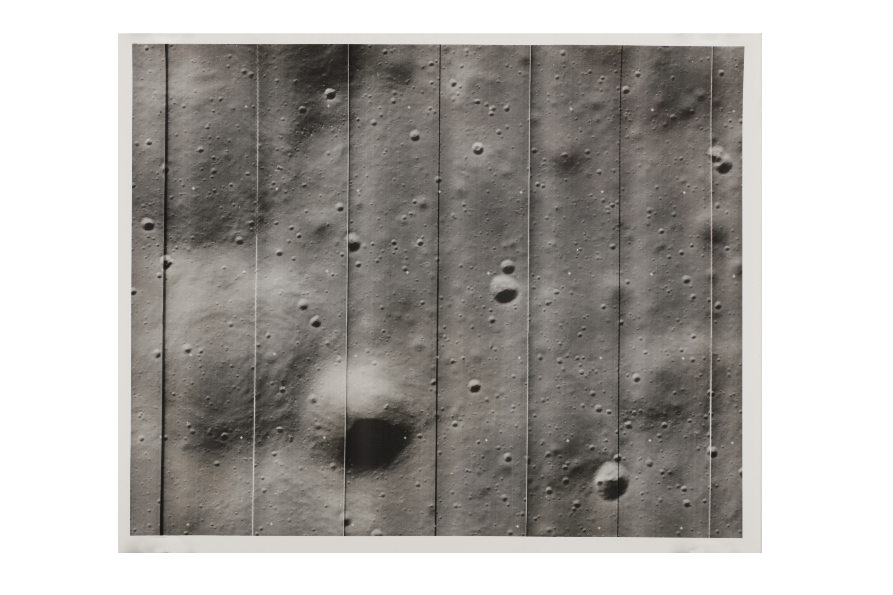 NASA | A view of a low ridge in Mare Tranquillitatis. (15/02/1967 ...